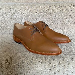 Nisolo women’s James Oxfords in Almond (size 8)